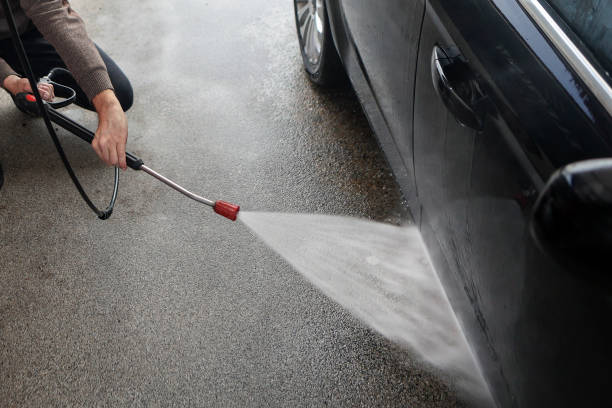Why Choose Our Certified Pressure Washing Experts for Your Project Needs in Greensburg, LA?